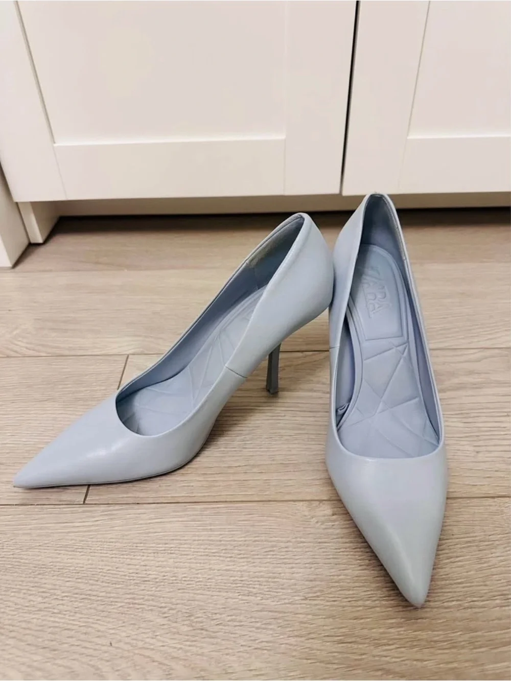 Zara Pale Blue Pointed-Toe Stiletto Pumps - Picture 1 of 5
